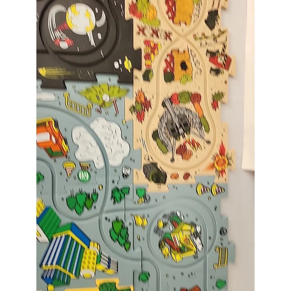 Lot 30 Trackmates Kids Car/Track Sets 4 Sets Town, Construction, Military, Space